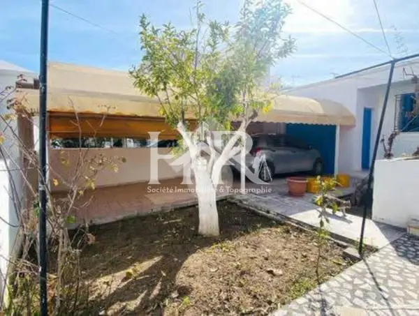 Terrain 640m2 - double façades - opportunité rare.